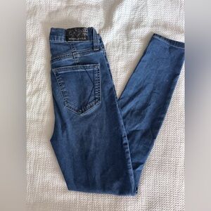 Kendall & Kylie Dark Blue,high rise Distressed jeans. Womens size 3.